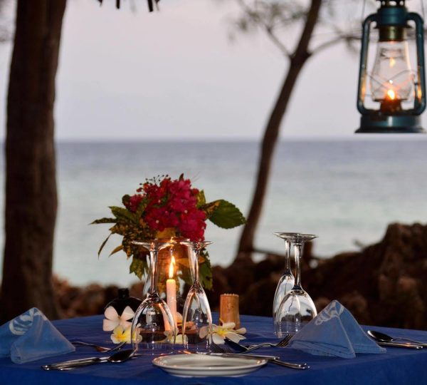 UNGUJA LODGE ZANZIBAR Tavolo del ristorante